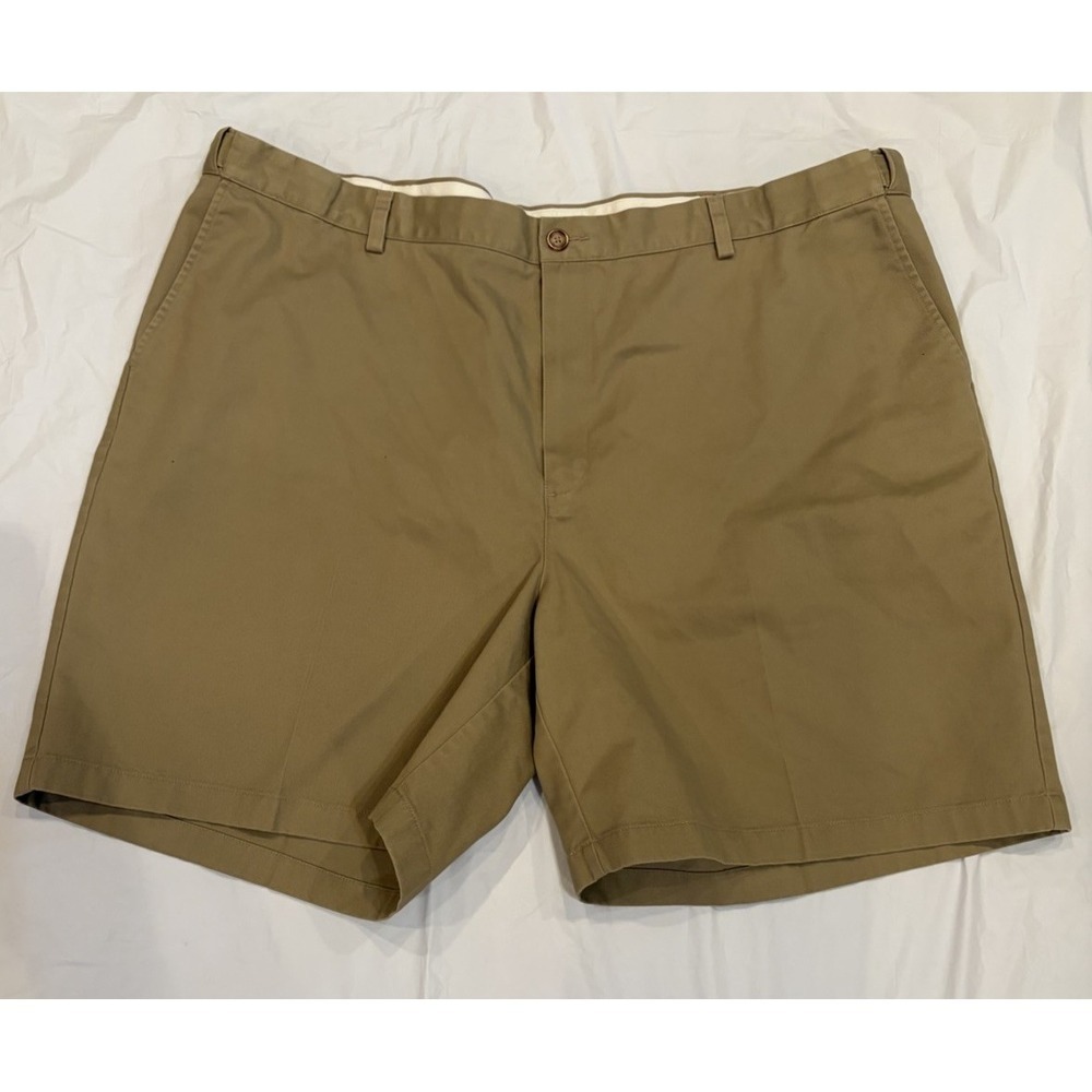 LL Bean Shorts Men's 46x8 Tan Comfort Waist Flat Front